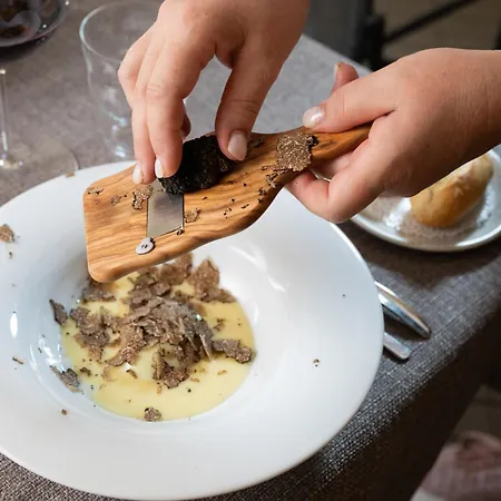 Convino Castiglione Falletto